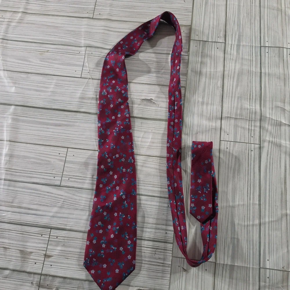 Valentino Cravatte Mens Silk Tie Burgundy Red Blue Floral Made in Italy Luxury